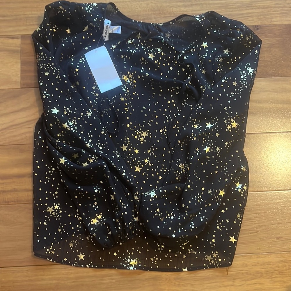 NWT Love ady- blouse top with stars!